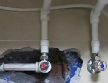 景洪卫生间漏水维修公司分享下卫生间漏水是我们日常生活中常见的一种